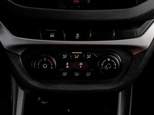 Универсал ВАЗ (LADA) Vesta Cross 2020 года, 1349000 рублей, Тюмень