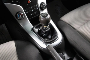 Седан Chevrolet Cruze 2013 года, 809000 рублей, Сургут