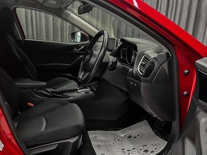 Хетчбэк Mazda Axela 2013 года, 1220000 рублей, Красноярск