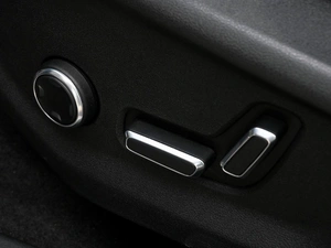 Внедорожник Geely Monjaro 2023 года, 3290000 рублей, Волгоград