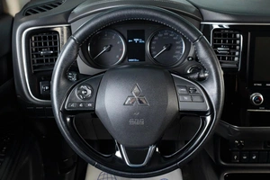 Внедорожник Mitsubishi Outlander 2021 года, 2819000 рублей, Тюмень