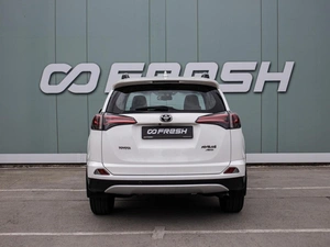 Внедорожник Toyota RAV4 2016 года, 2330000 рублей, Большой Сочи