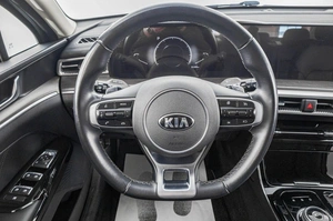 Седан Kia K5 2020 года, 2299000 рублей, Барнаул