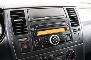 Седан Nissan Tiida 2010 года, 849000 рублей, Красноярск