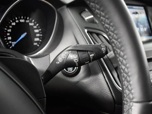Хетчбэк Ford Focus 2015 года, 1083100 рублей, Казань