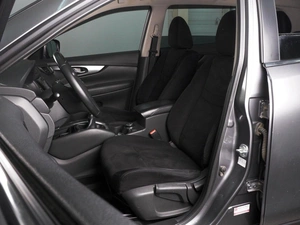 Внедорожник Nissan X-Trail 2017 года, 1998000 рублей, Красный Пахарь