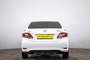 Седан Toyota Corolla 2012 года, 1159000 рублей, Пермь