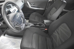 Хетчбэк Kia Ceed 2016 года, 899000 рублей, Кемерово