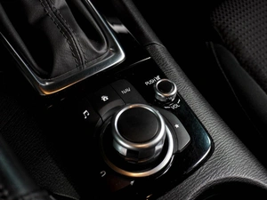 Седан Mazda 3 2018 года, 1830000 рублей, Воронеж