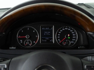 Минивэн Volkswagen Multivan 2011 года, 2649999 рублей, Москва