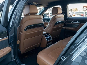 Седан BMW 7 серия 2021 года, 5850000 рублей, Краснодар