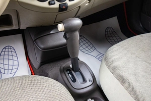 Хетчбэк Nissan Micra 2007 года, 549000 рублей, Сургут