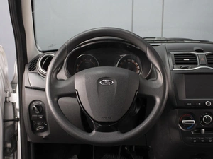 Лифтбек ВАЗ (LADA) Granta 2024 года, 895000 рублей, Омск