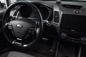 Седан Kia Cerato 2017 года, 1579000 рублей, Оренбург