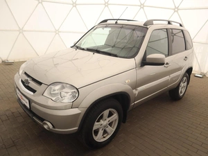 Внедорожник Chevrolet Niva 2014 года, 645000 рублей, Орёл