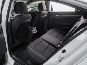 Седан Hyundai Elantra 2017 года, 979000 рублей, Воронеж