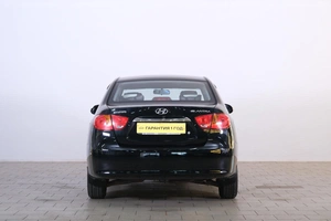 Седан Hyundai Elantra 2010 года, 759000 рублей, Омск