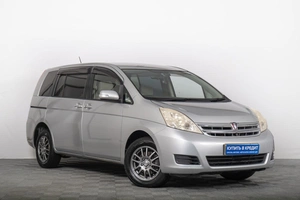 Минивэн Toyota Isis 2009 года, 1229000 рублей, Томск