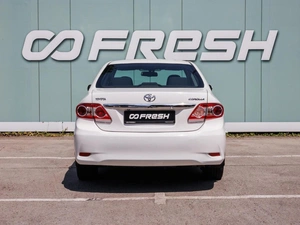 Седан Toyota Corolla 2013 года, 1070000 рублей, Большой Сочи