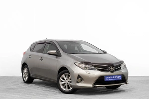 Хетчбэк Toyota Auris 2013 года, 1299000 рублей, Барнаул