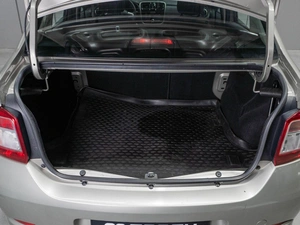 Седан Renault Logan 2018 года, 809000 рублей, Тюмень