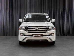 Внедорожник Toyota Land Cruiser 2017 года, 5099000 рублей, Тюмень