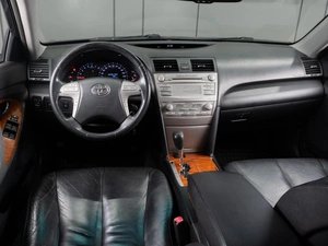 Седан Toyota Camry 2009 года, 1499000 рублей, Тюмень