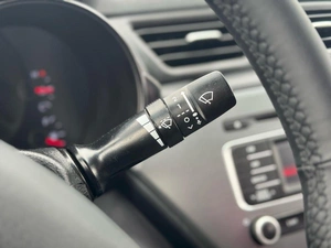 Седан Kia Rio 2016 года, 1019000 рублей, Ижевск