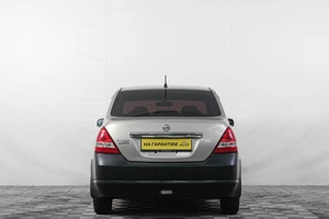 Седан Nissan Tiida Latio 2006 года, 579000 рублей, Кемерово
