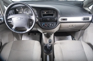 Минивэн Chevrolet Rezzo 2008 года, 229000 рублей, Томск