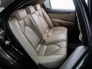 Седан Toyota Camry 2018 года, 2679000 рублей, Тюмень