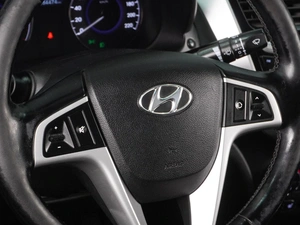 Седан Hyundai Solaris 2014 года, 954000 рублей, Воронеж
