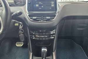 Внедорожник Peugeot 2008 2014 года, 725000 рублей, Солонцы