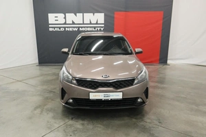 Седан Kia Rio 2020 года, 1740000 рублей, Курск