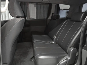 Минивэн Toyota Voxy 2009 года, 1420000 рублей, Красноярск