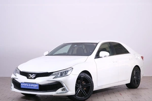 Седан Toyota Mark X 2015 года, 2099000 рублей, Омск