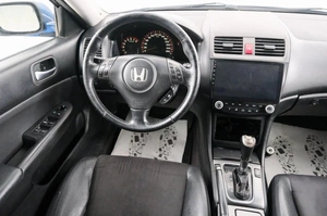 Седан Honda Accord 2007 года, 909000 рублей, Красноярск