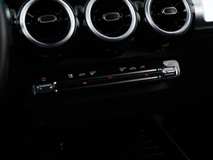 Внедорожник Mercedes-benz GLB-класс 2020 года, 2588444 рублей, Москва
