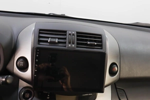 Внедорожник Toyota RAV4 2012 года, 1549000 рублей, Челябинск