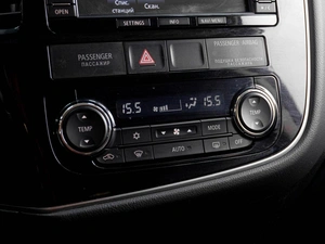 Внедорожник Mitsubishi Outlander 2012 года, 1529000 рублей, Тюмень