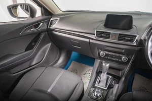 Хетчбэк Mazda Axela 2016 года, 1169000 рублей, Томск