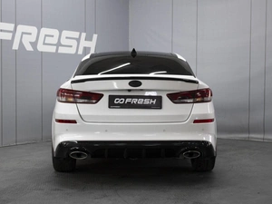 Седан Kia Optima 2018 года, 1920000 рублей, Омск