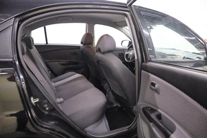 Хэтчбек Kia Rio 2010 года, 570000 рублей, Брянск