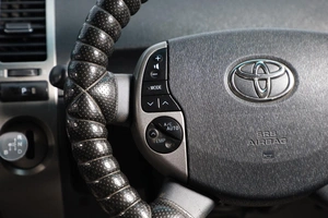 Лифтбек Toyota Prius 2008 года, 689000 рублей, Новосибирск