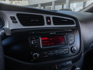 Хетчбэк Kia Ceed 2013 года, 1145000 рублей, Волгоград