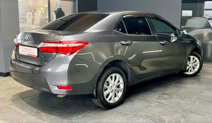 Седан Toyota Corolla 2013 года, 1349000 рублей, Абакан