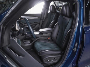 Внедорожник Geely Monjaro 2023 года, 2950000 рублей, Ростов-на-Дону