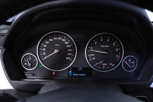 Седан BMW 3 серия 2018 года, 1265500 рублей, Казань