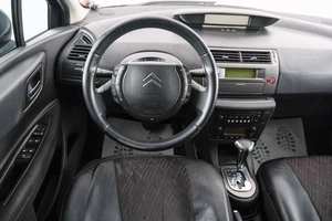 Хетчбэк Citroen C4 2011 года, 749000 рублей, Красноярск