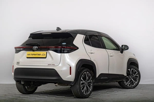 Внедорожник Toyota Yaris Cross 2021 года, 2249000 рублей, Томск